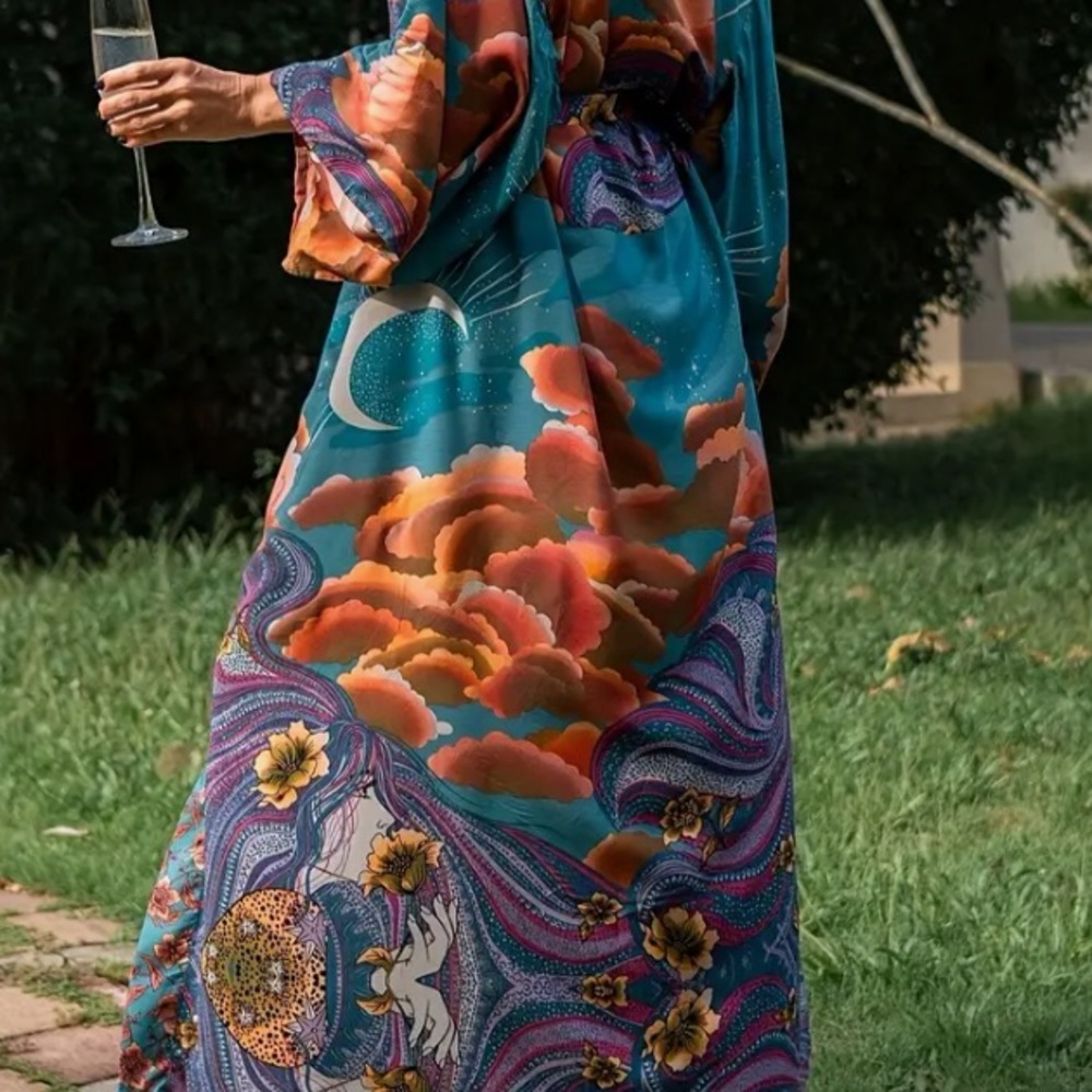 Magic crescent moon kimono - Picture 6 of 7